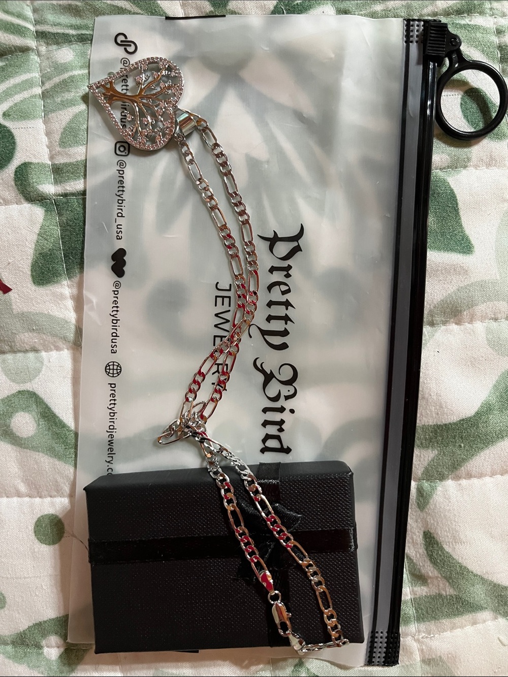 Pretty Bird Silver Heart Pendant Necklace with Rhinestones